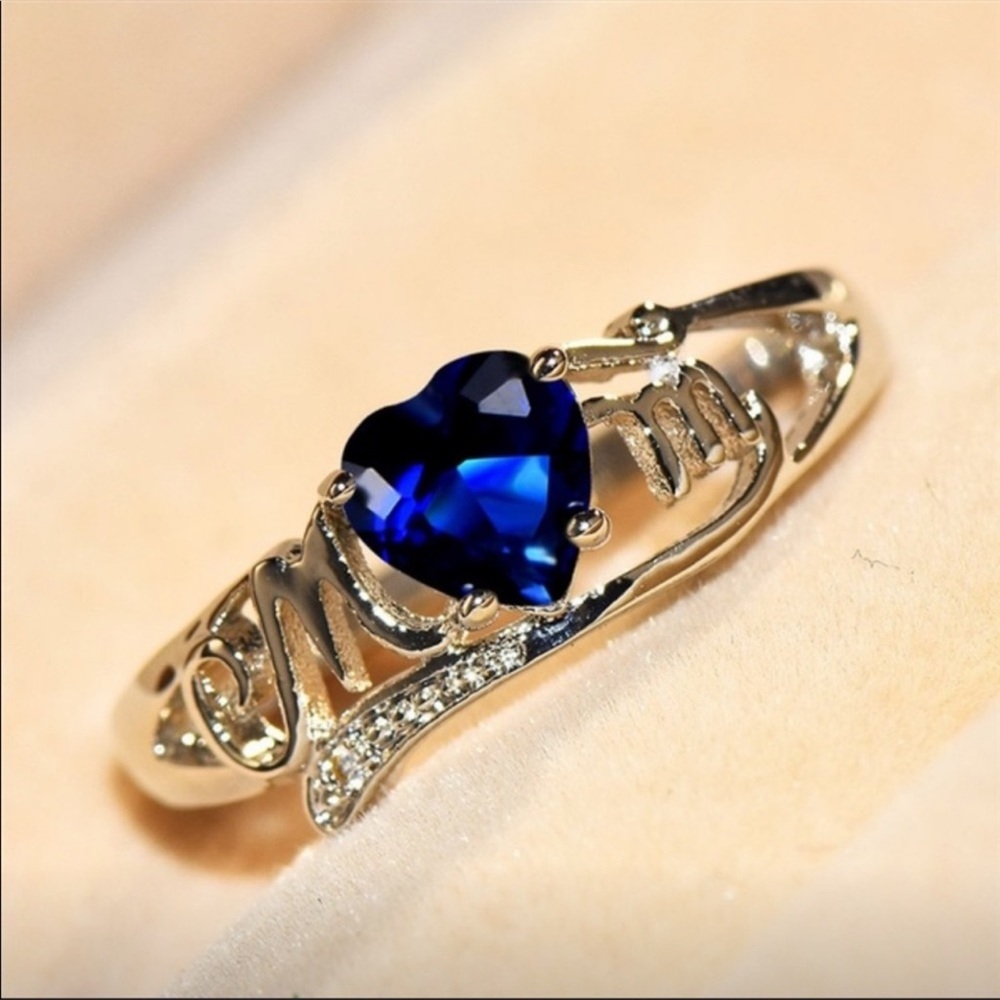 MOM💍BLUE SAPPHIRE HEART